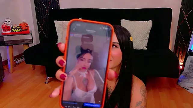EmmyEvans1 Chat XXX in diretta