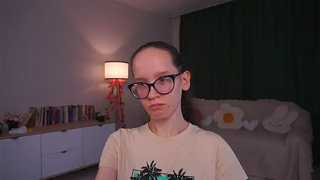 צ'אט XXX בשידור חי של BettyBrowni