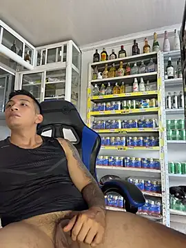 Chat XXX en directo de OliverWest04
