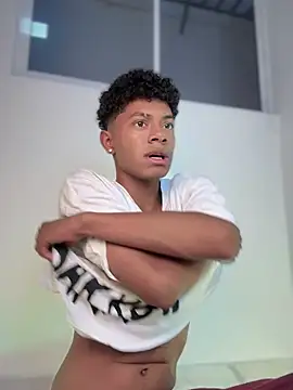 Taley_Carter XXX чат на живо