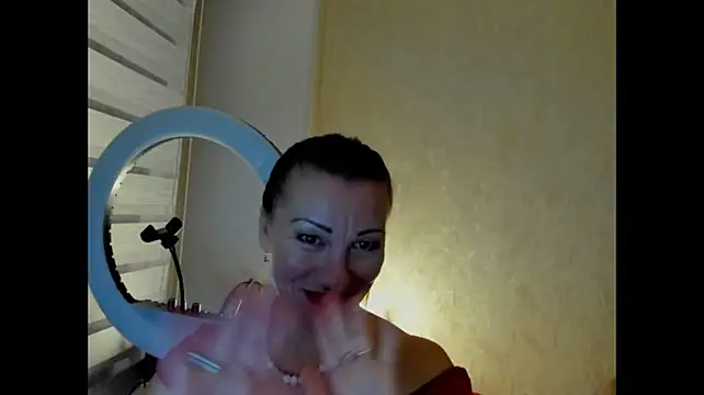pure_elena – Live XXX-chat