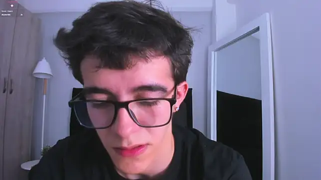 Chatroom XXX en direct de Austinbolt