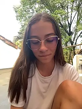 Chloe_Key Chat XXX in diretta