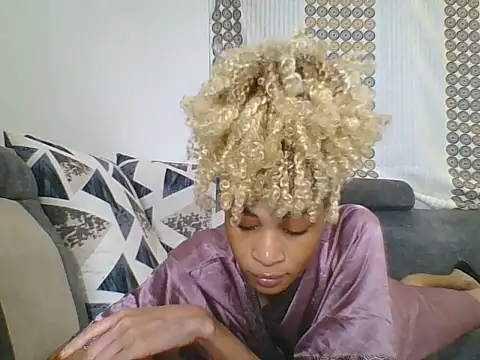 maya_dol live XXX chat