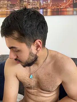 Chat +18 de AmadeoWild ao vivo