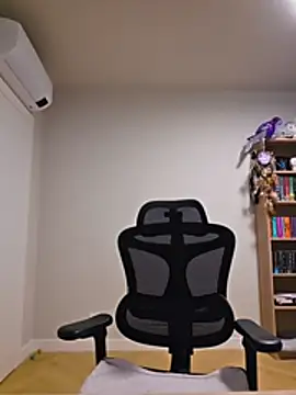 Chat +18 de MiaRides19 ao vivo