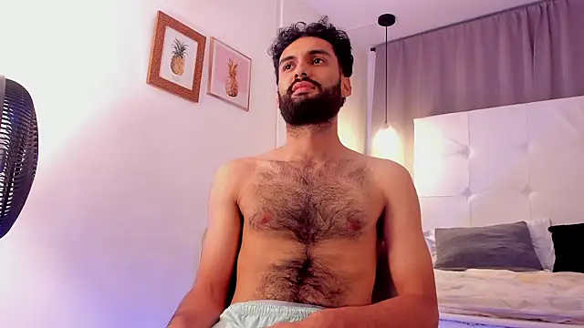 Chat +18 de Ryan_Jakson ao vivo