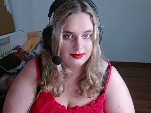 KitsuneAiko live XXX chat
