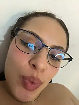 Chat XXX en directo de Tayler_Kim