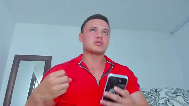 Chat XXX en directo de KingLevi01