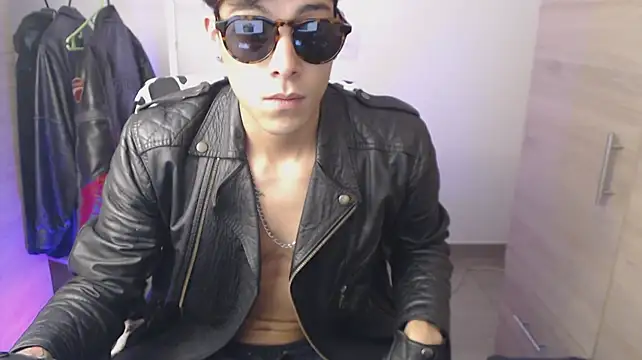 chomelo6 Chat XXX in diretta
