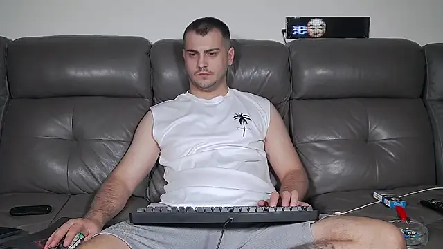CrazyDom1's Live XXX Chat