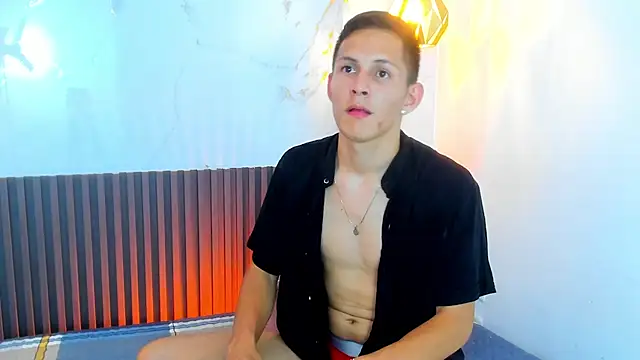 IzanArias' Live XXX Chat