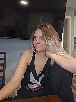 Chat XXX en directo de ScarletsWeb