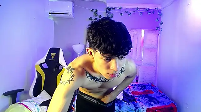 XXX chat uživo modela Liom_Gym