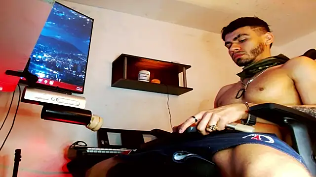 XXX chat uživo modela MistBirol69