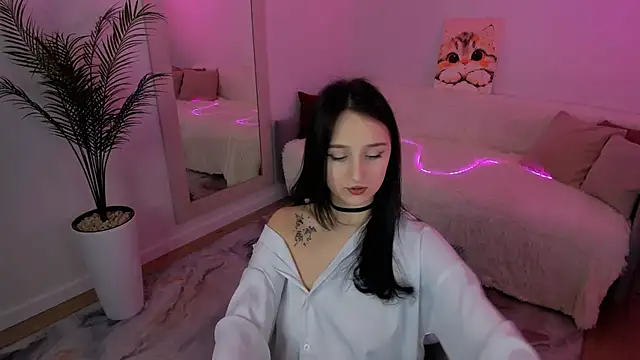 Chat +18 de JulietteMonli ao vivo
