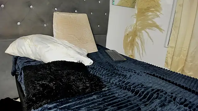 Alid_18 Live XXX Chat
