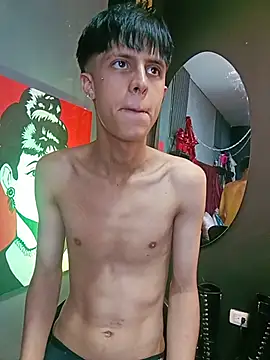 MikeHunteer – Naživo XXX chat