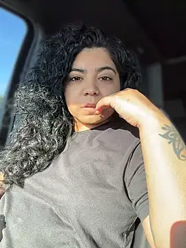 XXX chat uživo modela kimmiakiss22