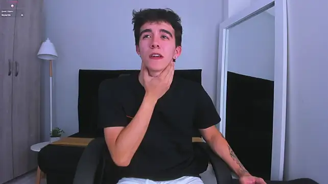 Austinbolt's Live XXX Chat