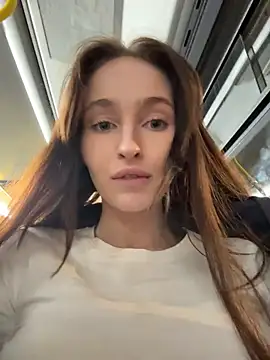 -missbehaving-n Live XXX chat