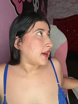 Chat +18 de Kiitty_LS ao vivo