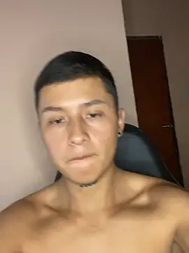 XXX chat uživo modela Foxxxjuansee