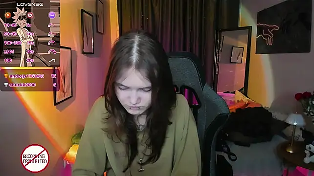 Dilara_xBaby: онлайн-секс-чат