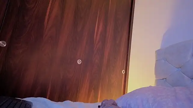 ChanellGV Adlı Modelin Canlı XXX Sohbeti