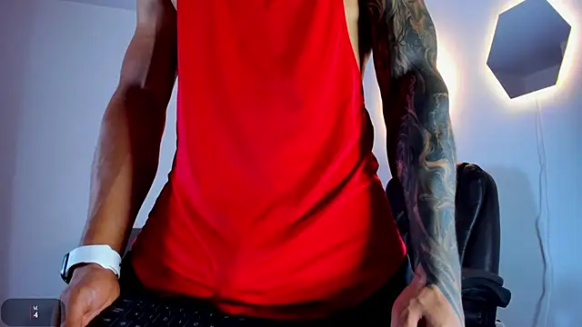 XXX chat uživo modela Mr_adrian