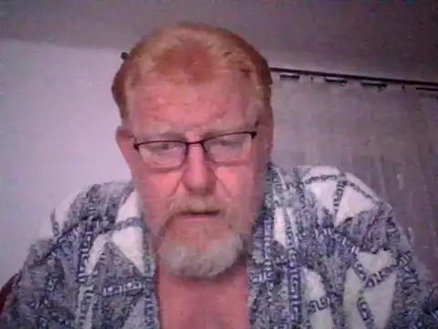 XXX chat uživo modela carli566