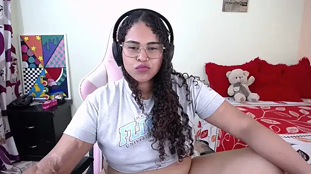 Candyhot_sex Adlı Modelin Canlı XXX Sohbeti