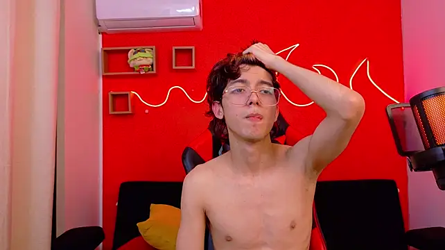 Twink_Sebas7 Live XXX-chat
