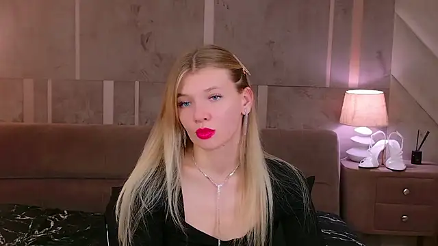 Vivien_Hans' Live XXX Chat