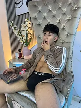 Živý XXX chat AndyJustgame_