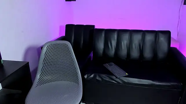 XXX chat uživo modela Rome_18