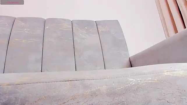 vaiolethx_'s Webcam Show