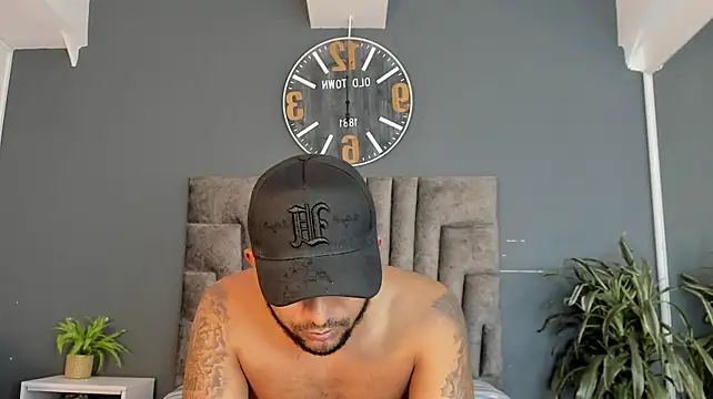 XXX chat uživo modela Robin_Rief