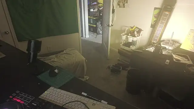 Triggerhappycj100 现场XXX聊天