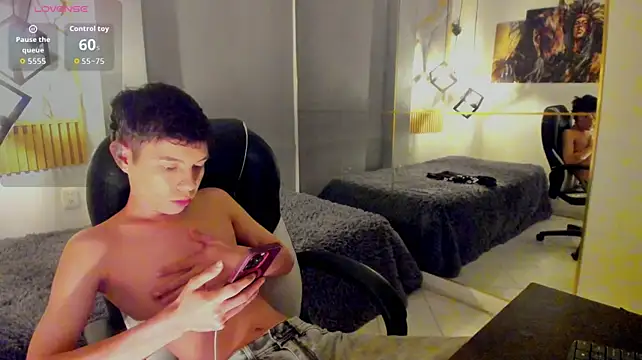 צ'אט XXX בשידור חי של ash_ka