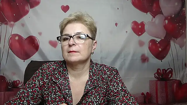 EmiliaGree Chat XXX in diretta