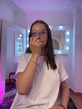 Chloe_Key élő XXX-chatje