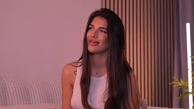 RaisaKalii's Live XXX Chat