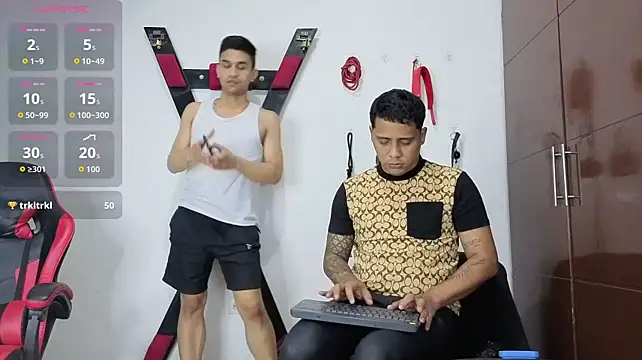 Alejandro_and_Deiby লাইভ XXX চ্যাট