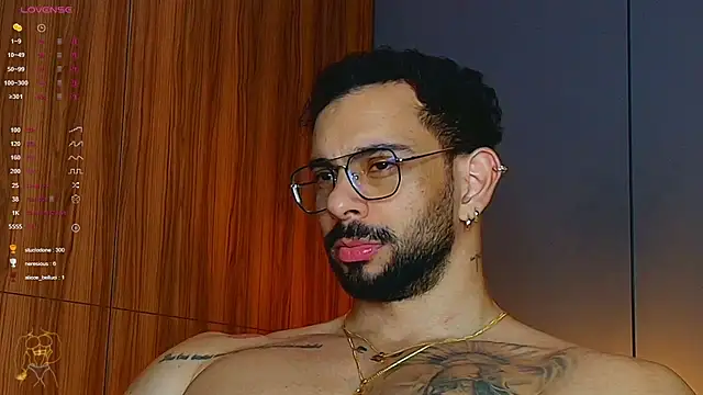 XXX chat uživo modela massimo_visconti