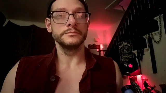 MasterDaddyCool's Live XXX Chat
