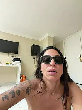 Chat +18 de sexy7883 ao vivo