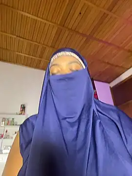 Yuli_arabic's Live XXX Chat