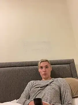 NataliaIsabella's Live XXX Chat